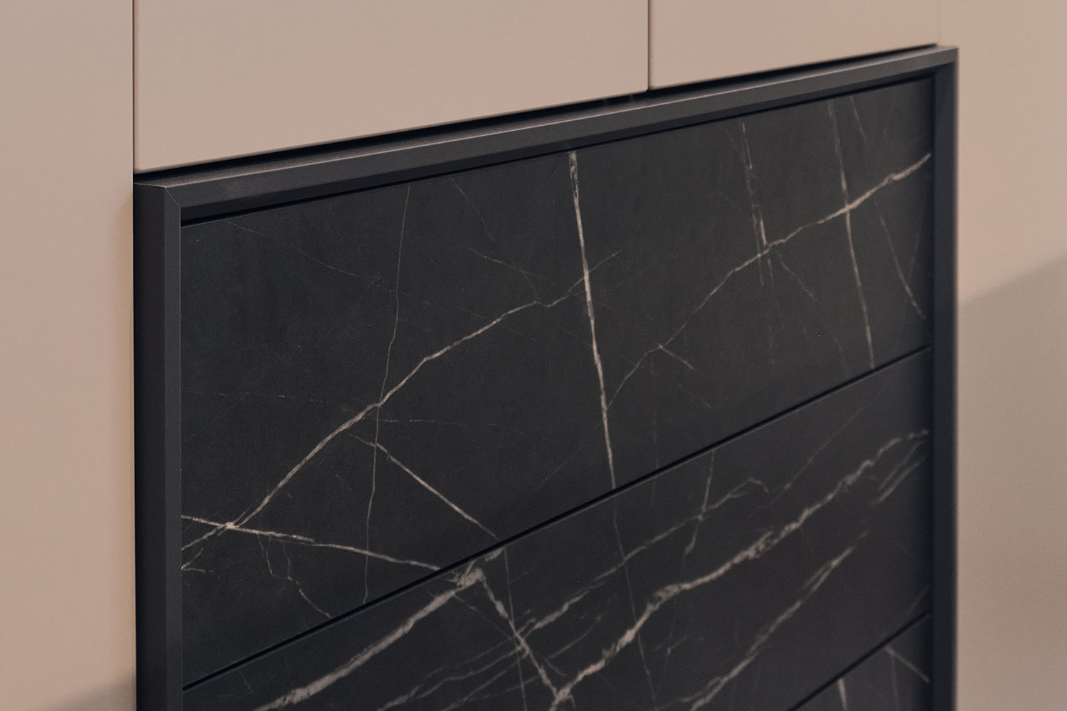 Шкафы платяные - изображение №6 "Шкаф Милагро для одежды"  на www.Angstrem-mebel.ru